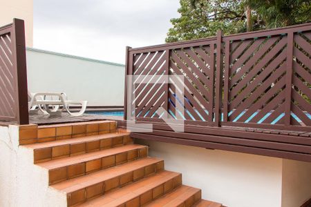 Apartamento à venda com 156m², 4 quartos e 2 vagasÁREA COMUM - PISCINA