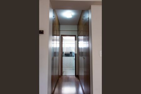Apartamento à venda com 156m², 4 quartos e 2 vagasCLOSET