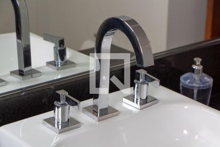 Apartamento à venda com 156m², 4 quartos e 2 vagasBANHEIRO SOCIAL