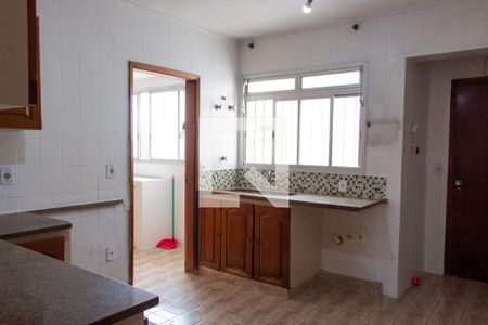 Apartamento à venda com 156m², 4 quartos e 2 vagasCOZINHA