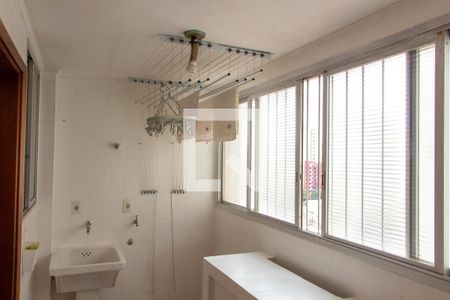 Apartamento à venda com 156m², 4 quartos e 2 vagasÁREA DE SERVIÇO