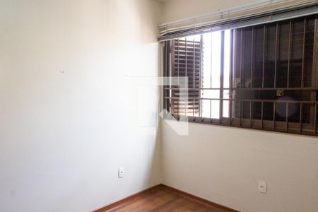 Apartamento à venda com 156m², 4 quartos e 2 vagasQUARTO 2