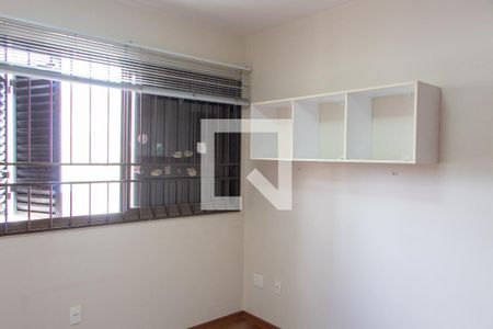 Apartamento à venda com 156m², 4 quartos e 2 vagasQUARTO 3