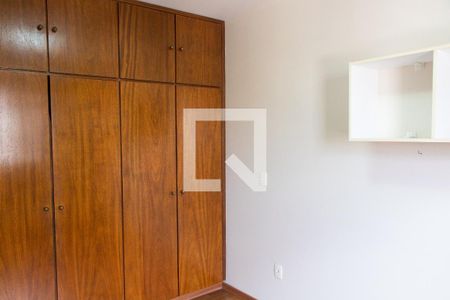 Apartamento à venda com 156m², 4 quartos e 2 vagasQUARTO 3