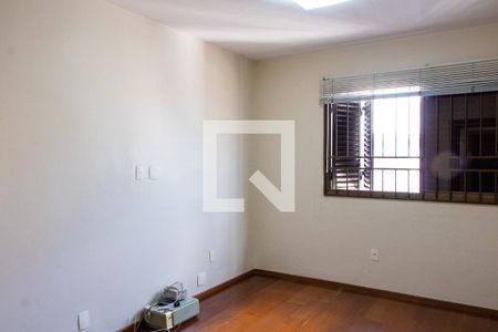 QUARTO 1 de apartamento à venda com 4 quartos, 156m² em Jardim Proença, Campinas