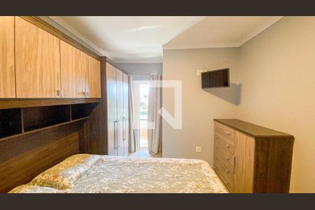 Casa à venda com 130m², 3 quartos e 2 vagas Casa à venda com 130m², 3 quartos e 2 vagasSuite