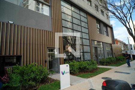 Fachada de apartamento para alugar com 1 quarto, 24m² em Pinheiros, São Paulo