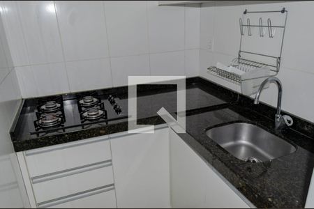 Cozinha de kitnet/studio para alugar com 1 quarto, 60m² em Agronômica, Florianópolis