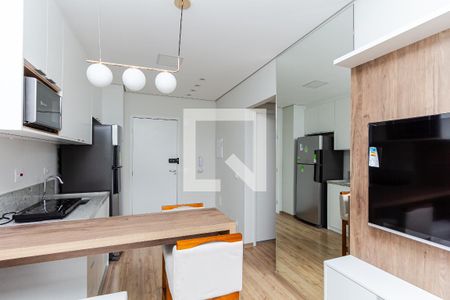Sala/Cozinha de apartamento à venda com 1 quarto, 32m² em Indianópolis, São Paulo