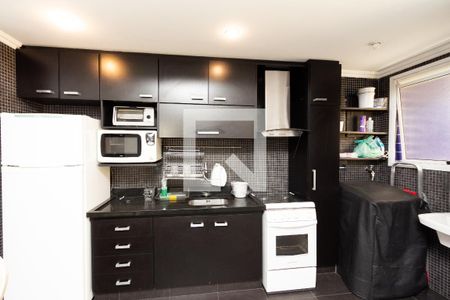 Sala/Cozinha de apartamento para alugar com 1 quarto, 52m² em Indianópolis, São Paulo