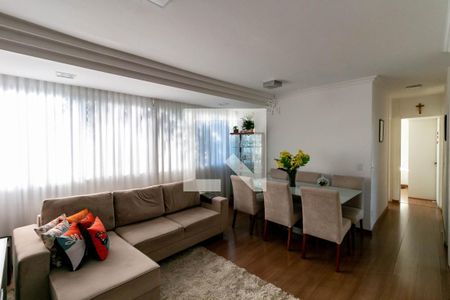 Apartamento à venda com 3 quartos, 60m² em Estoril, Belo Horizonte