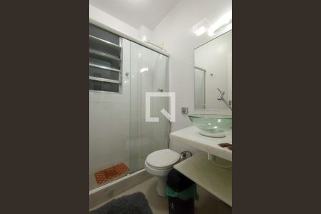 Banheiro social de apartamento à venda com 1 quarto, 38m² em Copacabana, Rio de Janeiro
