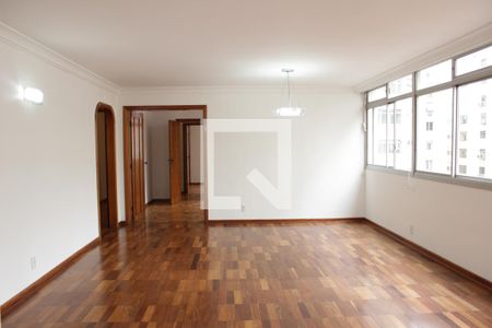 Sala de apartamento para alugar com 3 quartos, 176m² em Cerqueira César, São Paulo