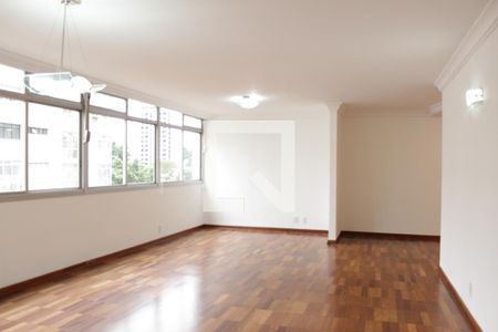 Salas de apartamento para alugar com 3 quartos, 176m² em Cerqueira César, São Paulo