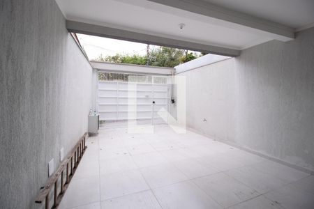 Garagem de casa à venda com 1 quarto, 142m² em Vila Curuca, Santo André