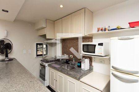 Cozinha de apartamento para alugar com 1 quarto, 58m² em Moema, São Paulo