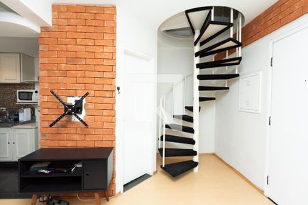 Sala/Cozinha de apartamento para alugar com 1 quarto, 58m² em Moema, São Paulo
