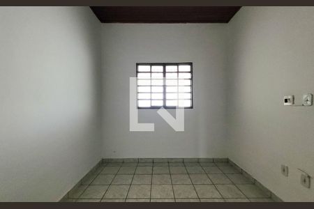 Quarto de casa para alugar com 1 quarto, 30m² em Vila Guiomar, Santo André