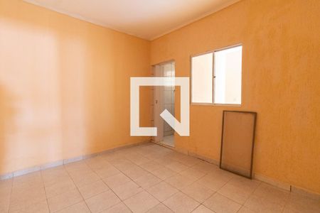 Casa de condomínio à venda com 250m², 4 quartos e 1 vagaQuarto- Casa 2