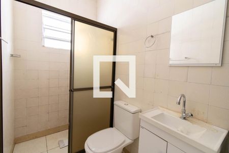 Casa de condomínio à venda com 250m², 4 quartos e 1 vagaBanheiro- Casa 2