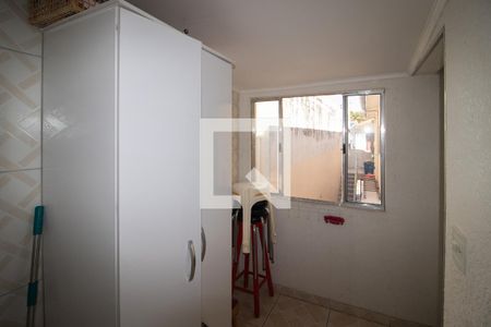 Casa de condomínio à venda com 250m², 4 quartos e 1 vagaÁrea de Serviço