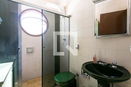 Casa à venda com 167m², 4 quartos e 2 vagasBanheiro Social