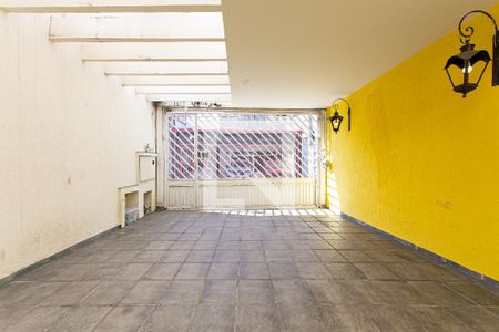 Casa à venda com 167m², 4 quartos e 2 vagasGaragem