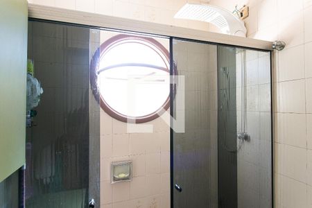 Casa à venda com 167m², 4 quartos e 2 vagasBanheiro Social