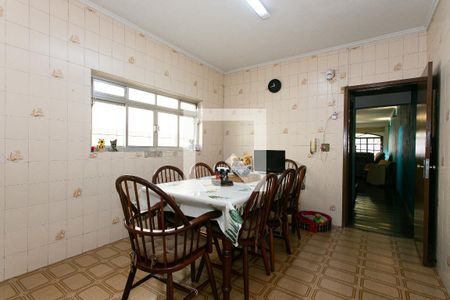 Casa à venda com 167m², 4 quartos e 2 vagasCozinha