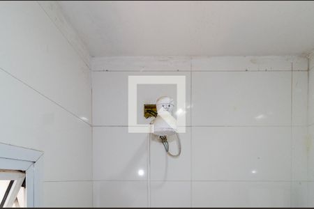 Detalhe - Banheiro de casa para alugar com 1 quarto, 27m² em Mooca, São Paulo