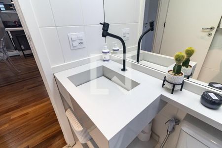 Apartamento para alugar com 65m², 2 quartos e 1 vaga Apartamento para alugar com 65m², 2 quartos e 1 vagaBanheiro Social