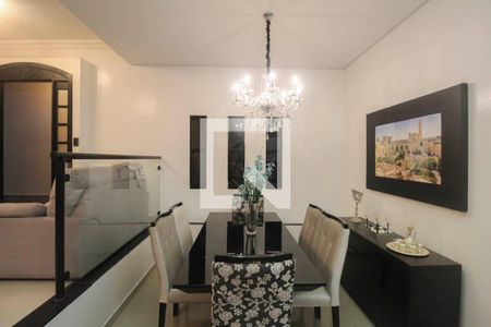 Sala de casa à venda com 4 quartos, 232m² em Jardim Vila Formosa, São Paulo