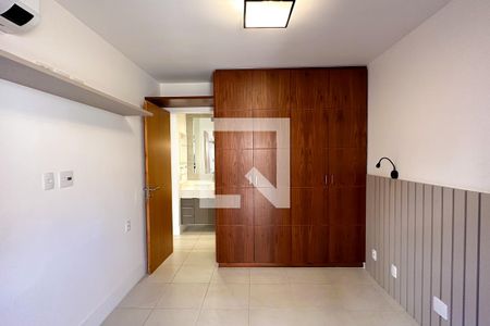 Quarto de apartamento à venda com 1 quarto, 55m² em Laranjeiras, Rio de Janeiro