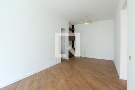 Sala de apartamento para alugar com 2 quartos, 85m² em Barra da Tijuca, Rio de Janeiro