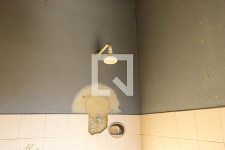 Casa à venda com 170m², 5 quartos e 4 vagas Casa à venda com 170m², 5 quartos e 4 vagasBanheiro de Serviço