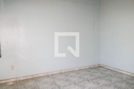 Casa à venda com 170m², 5 quartos e 4 vagas Casa à venda com 170m², 5 quartos e 4 vagasQuarto 1 - 2º Pavimento