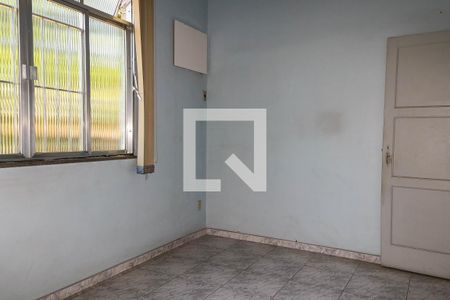 Casa à venda com 170m², 5 quartos e 4 vagas Casa à venda com 170m², 5 quartos e 4 vagasQuarto 4 - 2º Pavimento