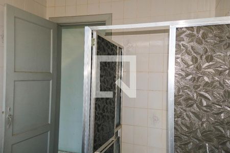 Casa à venda com 170m², 5 quartos e 4 vagas Casa à venda com 170m², 5 quartos e 4 vagasBanheiro 2º Pavimento