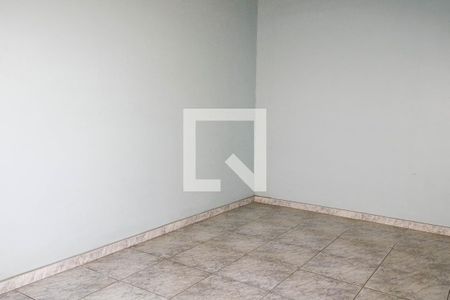 Casa à venda com 170m², 5 quartos e 4 vagas Casa à venda com 170m², 5 quartos e 4 vagasQuarto 4 - 2º Pavimento