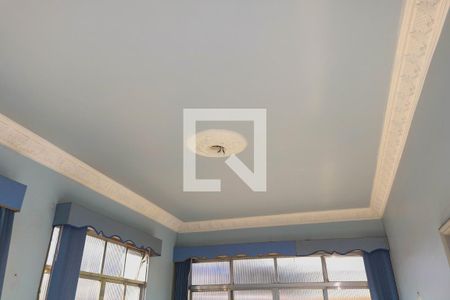 Casa à venda com 170m², 5 quartos e 4 vagas Casa à venda com 170m², 5 quartos e 4 vagasQuarto 5 - 2º Pavimento