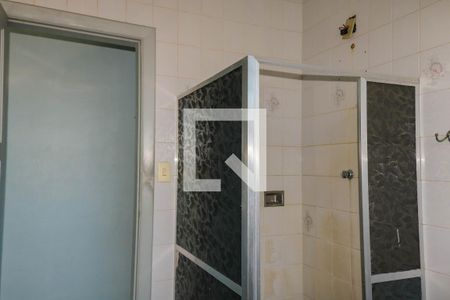 Casa à venda com 170m², 5 quartos e 4 vagas Casa à venda com 170m², 5 quartos e 4 vagasBanheiro 2º Pavimento