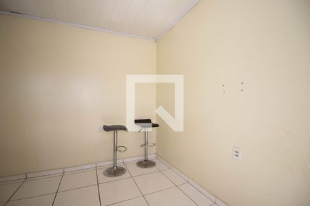 Sala de casa para alugar com 1 quarto, 70m² em Qr 410, Brasília