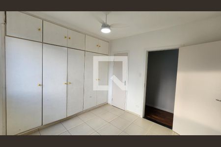 Quarto 1 - Armários de apartamento para alugar com 3 quartos, 87m² em Gonzaga, Santos