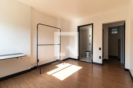 Suíte de apartamento para alugar com 2 quartos, 75m² em Aclimação, São Paulo