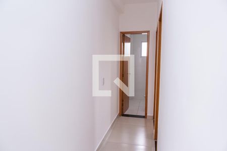 Corredor de apartamento para alugar com 2 quartos, 42m² em Jardim Nordeste, São Paulo