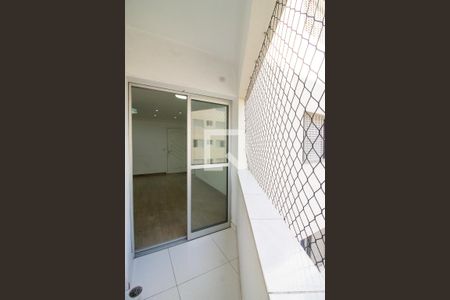 Sacada da Sala de apartamento para alugar com 2 quartos, 65m² em Vila Augusta, Guarulhos