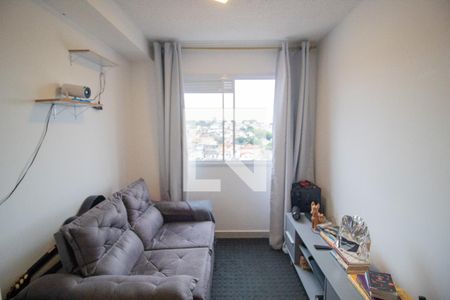 Sala de apartamento para alugar com 1 quarto, 27m² em Jardim Itacolomi, São Paulo