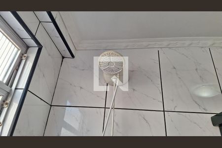 Apartamento para alugar com 86m², 2 quartos e 1 vaga Apartamento para alugar com 86m², 2 quartos e 1 vagaBanheiro social