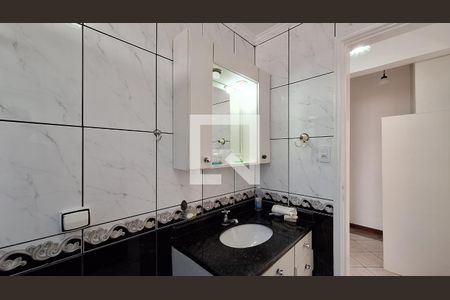 Apartamento para alugar com 86m², 2 quartos e 1 vaga Apartamento para alugar com 86m², 2 quartos e 1 vagaBanheiro social