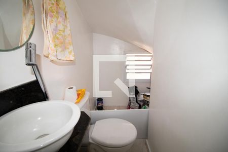 Lavabo de casa de condomínio à venda com 3 quartos, 150m² em Vila Leonor, São Paulo